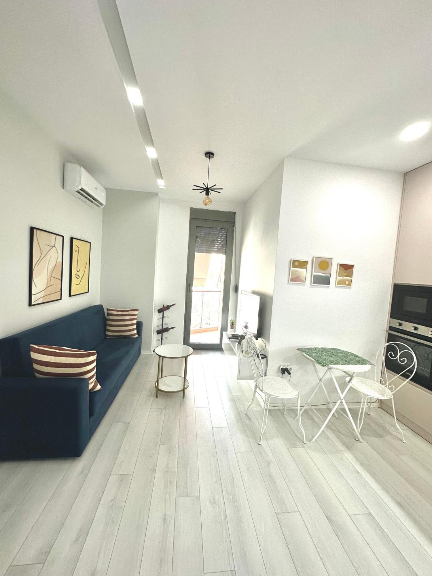 Escape - 1 Apartman *